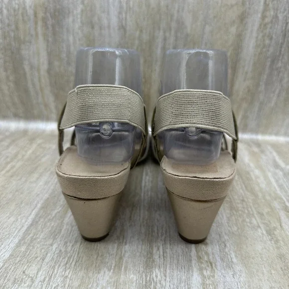 Aerosoles Light Rail 7.5 M Beige Gold Stretch‎ Band Straps Wedge Sandals - Picture 5 of 10